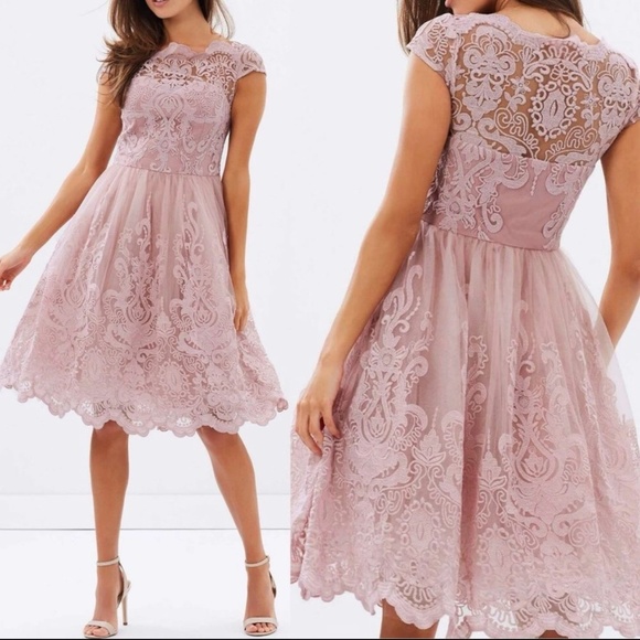 Dusty pink lace dress by Chi Chi London - Picture 3 of 5